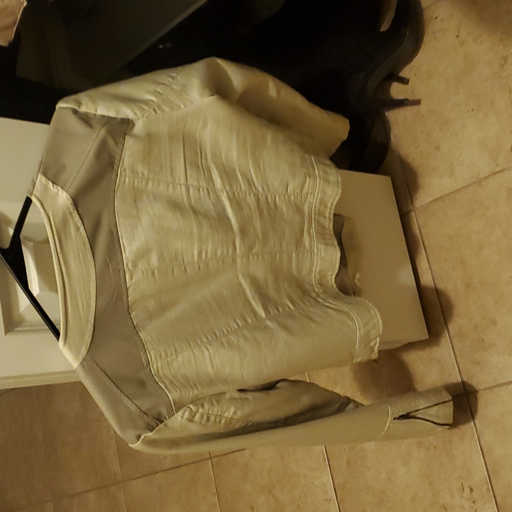 Jacket - Picture 2 of 3